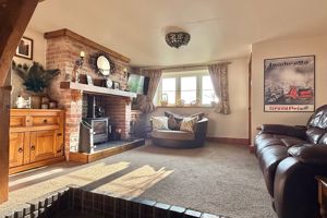 Lounge- click for photo gallery